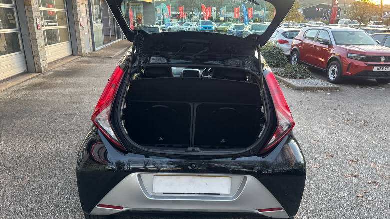 Toyota Aygo 1.0 VVT-i X-Play TSS 5dr Petrol Hatchback